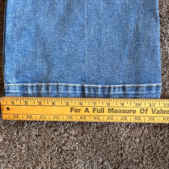 American Eagle Outfitters Denim super high-rise Flare Jeans - Picture 7 of 7